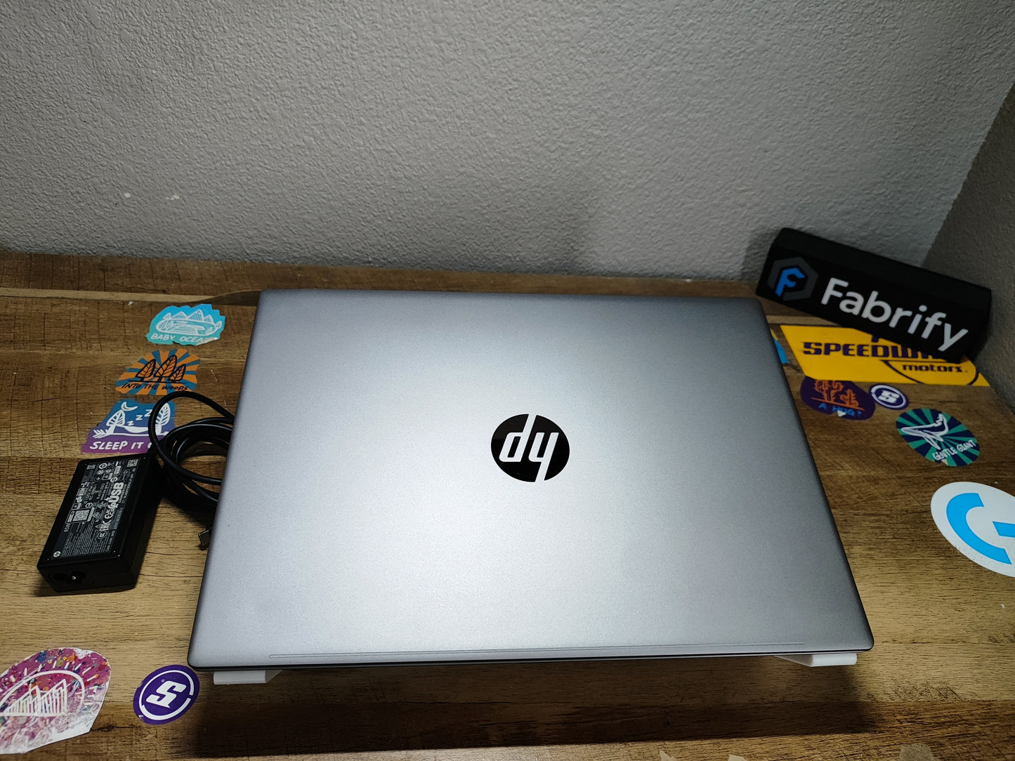 HP Pavilion 16 | Ryzen 5 8540U | 8GB RAM | 512GB SSD | Gráficos Integrados